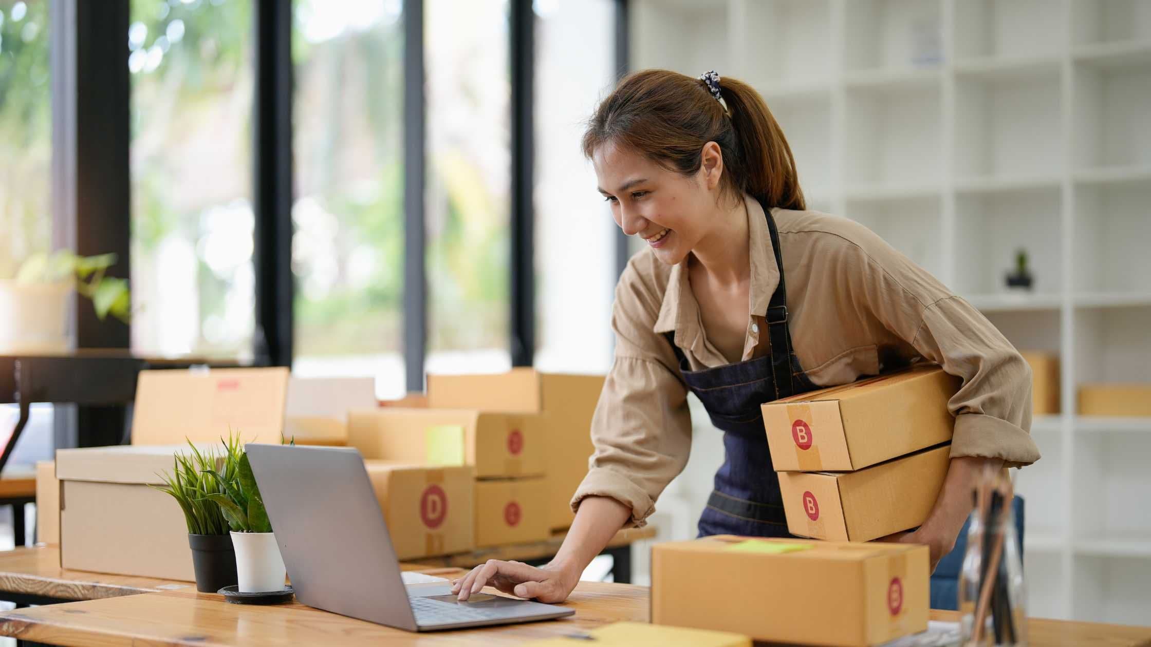 Mengapa Bisnis Online Makin Digemari Masyarakat?
