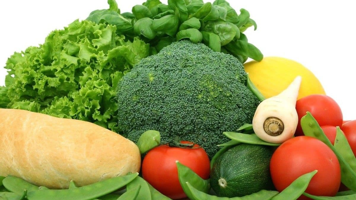 Menjaga Kesehatan Pencernaan dengan Mengonsumsi Makanan yang Mengandung Serat Tinggi